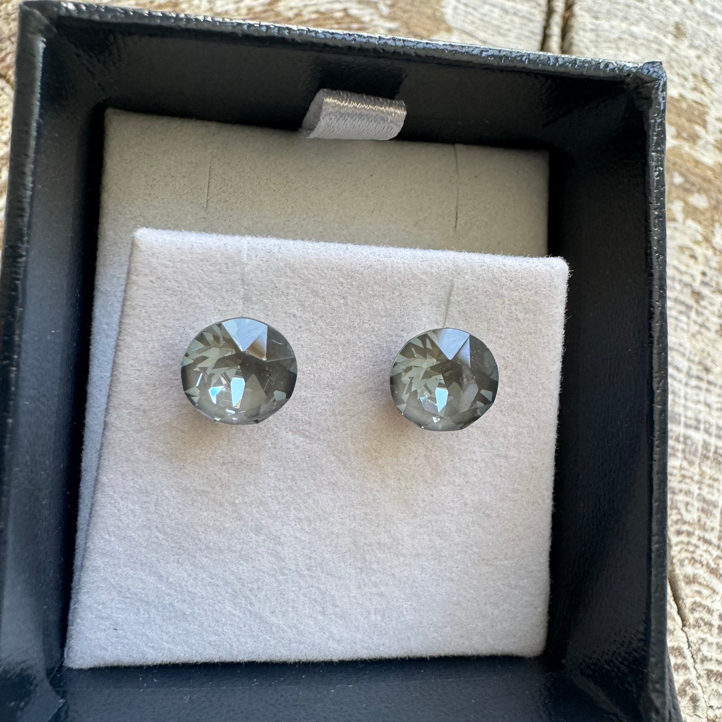 Byzantium Collection Crystal Diamond-shape Stud Earrings 7118