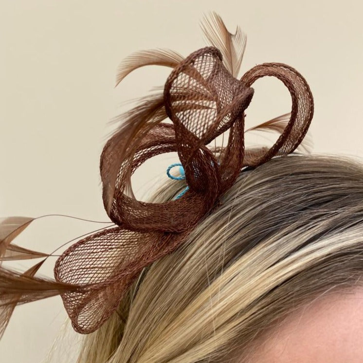 Max and Ellie AF5 Small Fascinator in Browns and Taupes