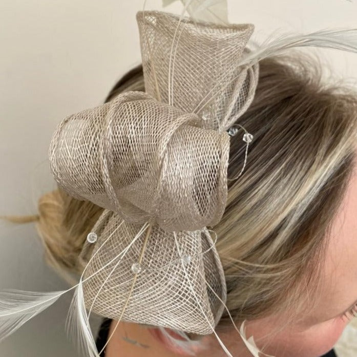 Max and Ellie CF1 Fascinator in Nudes