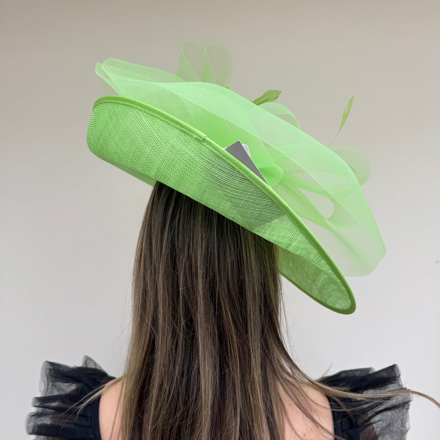 J Bees JB26/139 Meadow Green Hatinator
