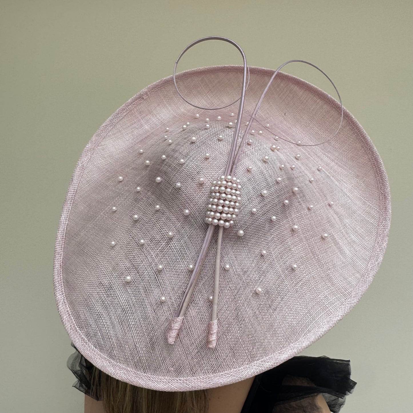 J Bees JB26/133 Orchid Pale Pink Hatinator with Pearls