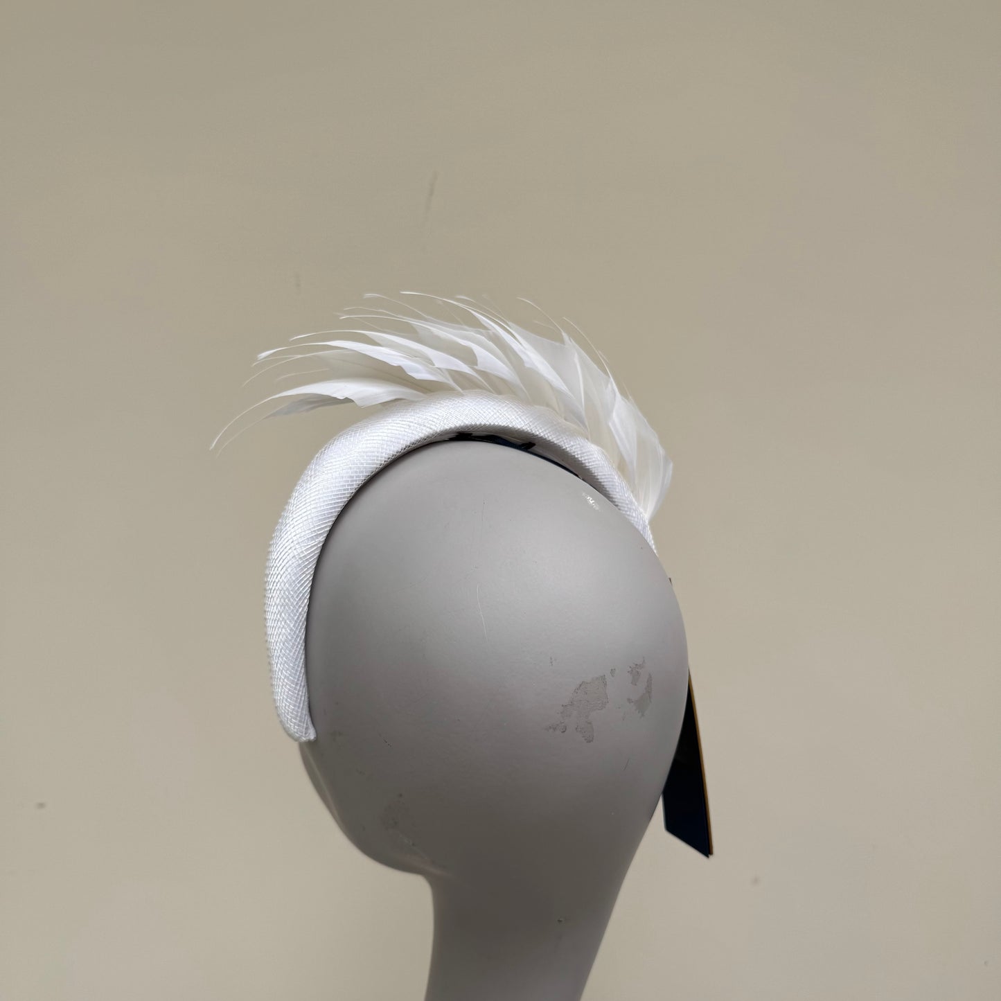 Failsworth 9714 Off White Feather Headband
