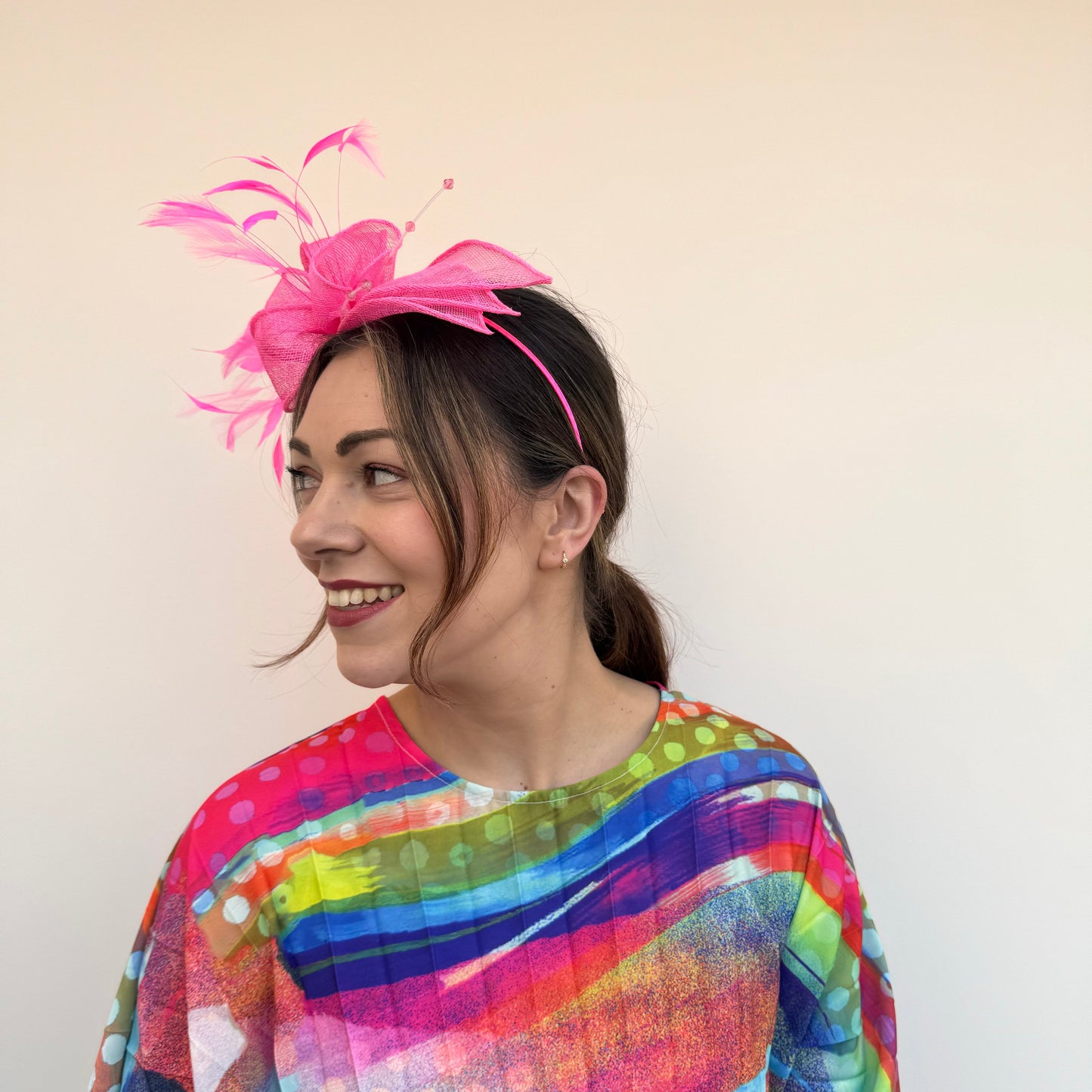 J Bees JB23/318 Hot Pink Fascinator