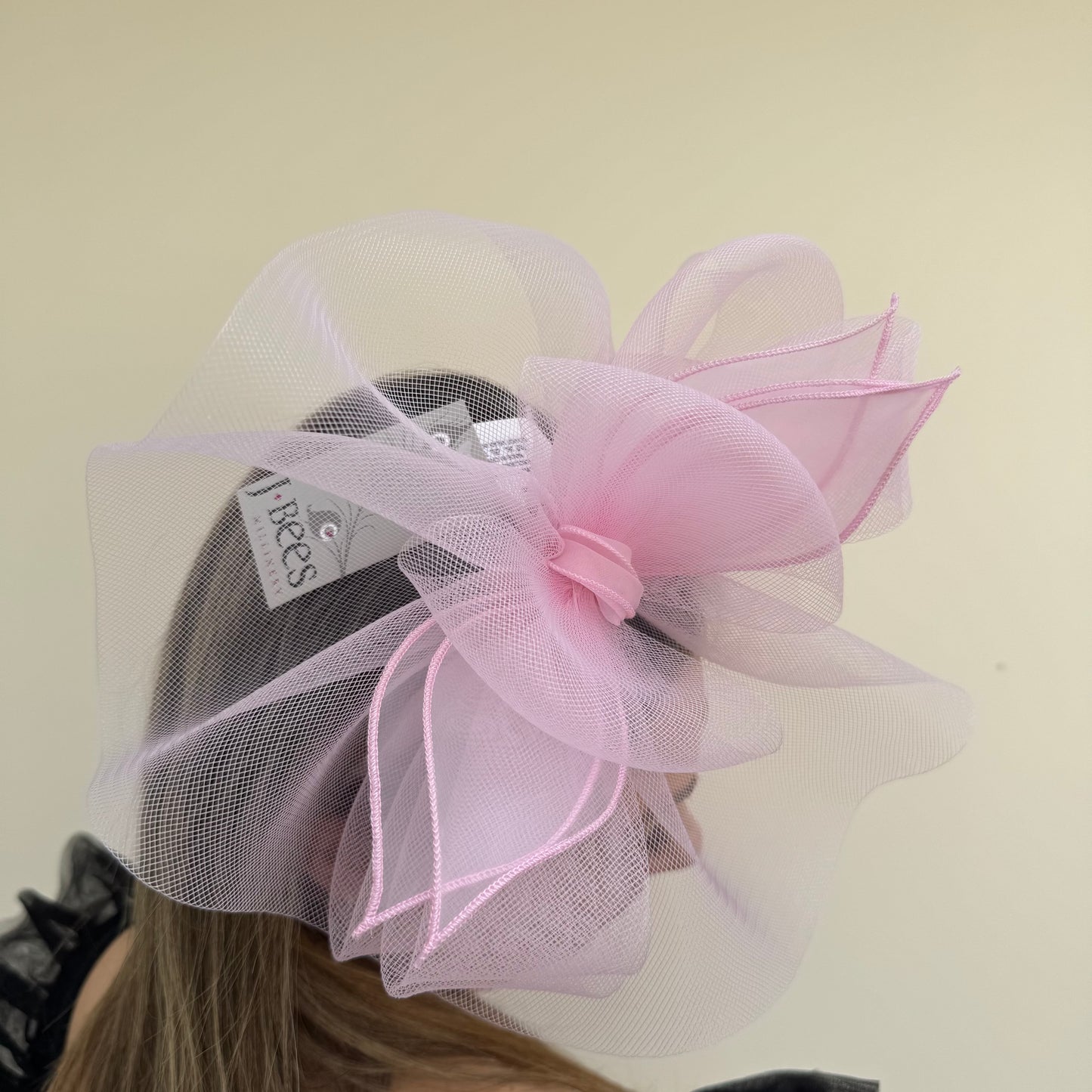 J Bees JB25/72 Peony Pink Mesh Fascinator