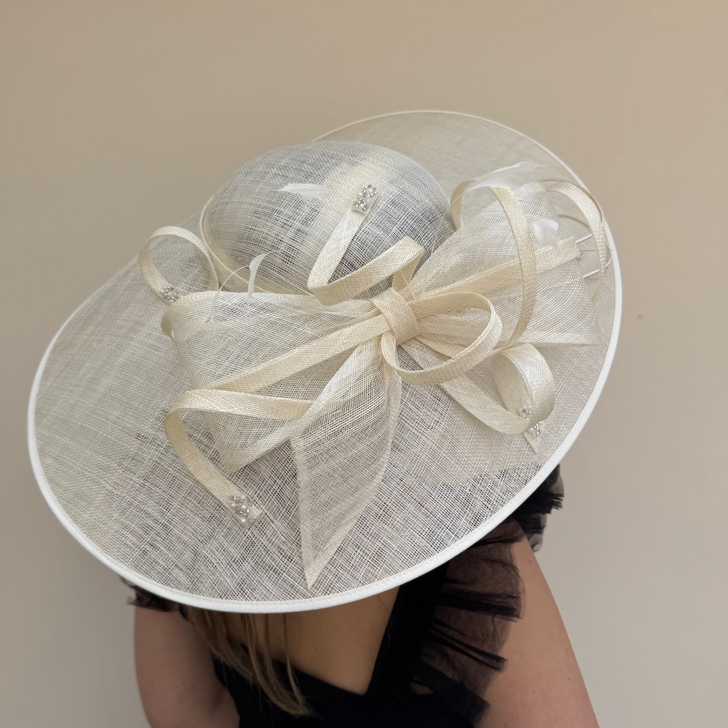 J Bees JB26/131 Ivory Hatinator with bead embellishment