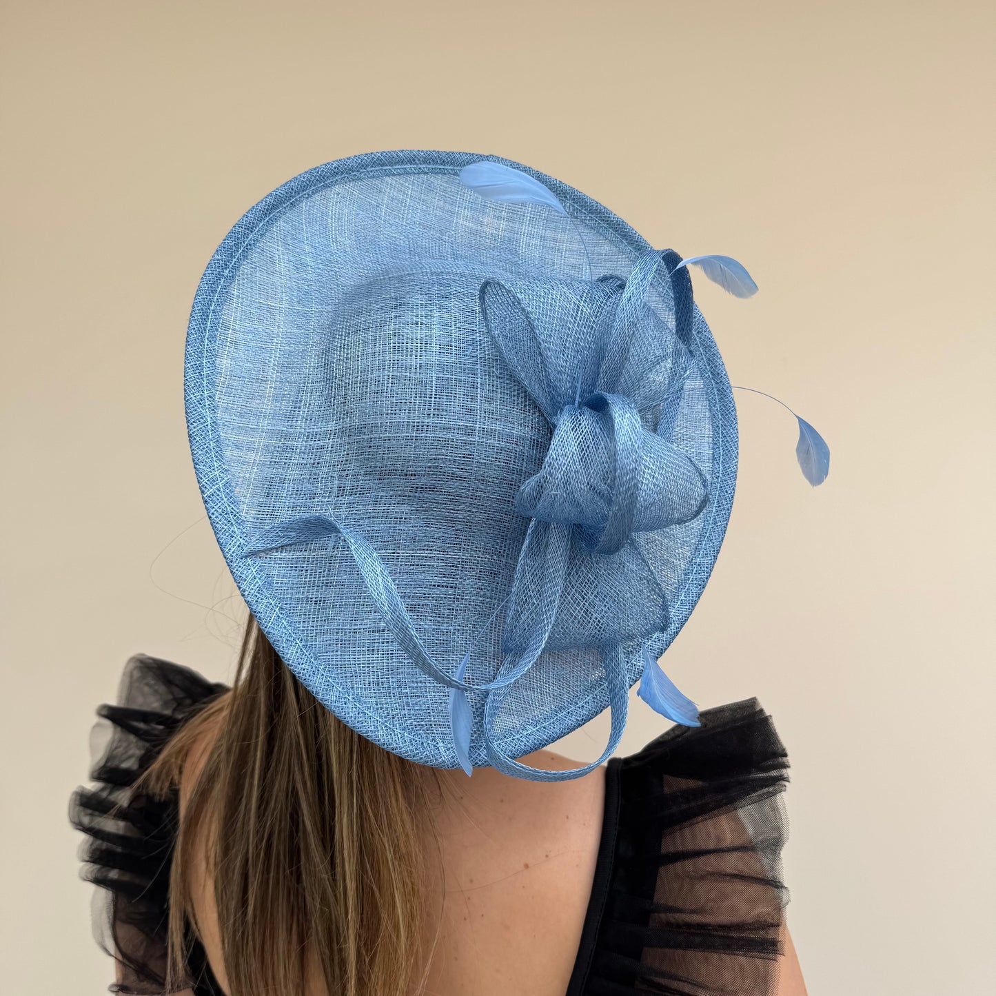Max and Ellie AD1 Bluebell Hatinator