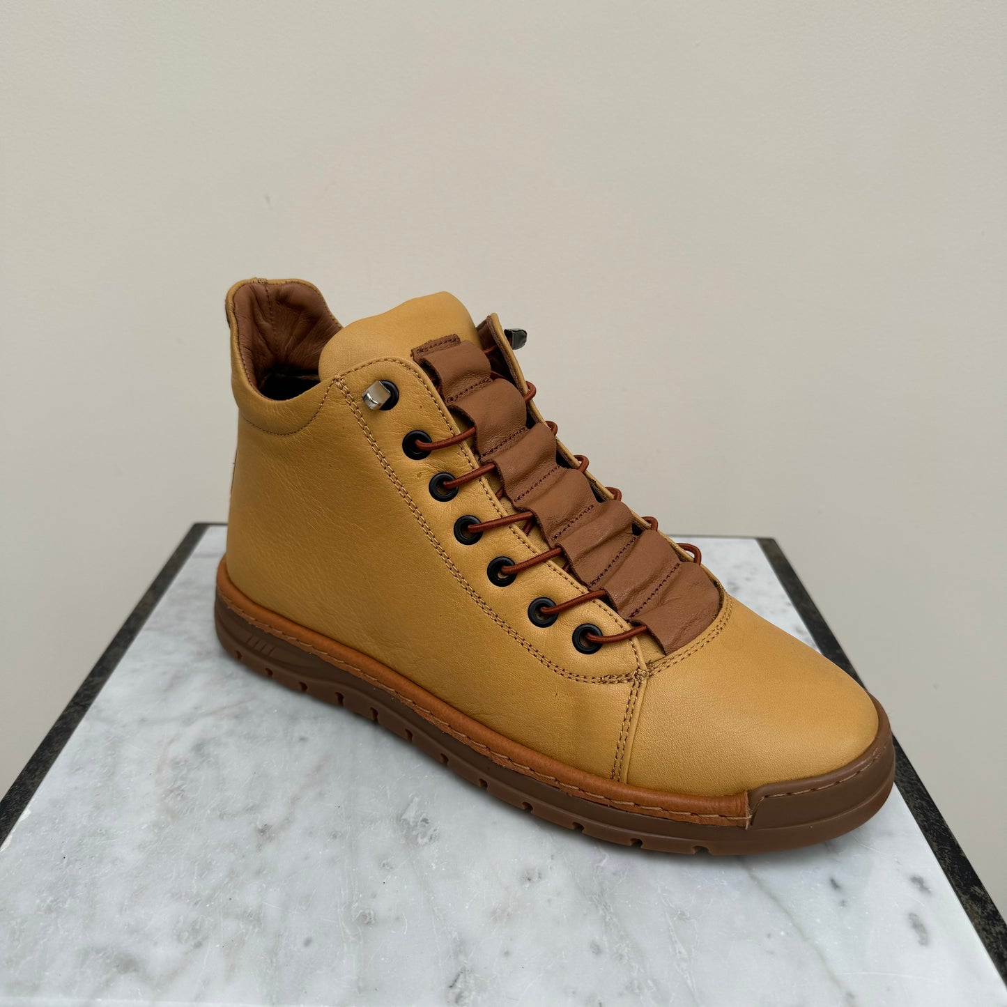Shoozy Bristol Leather Boot