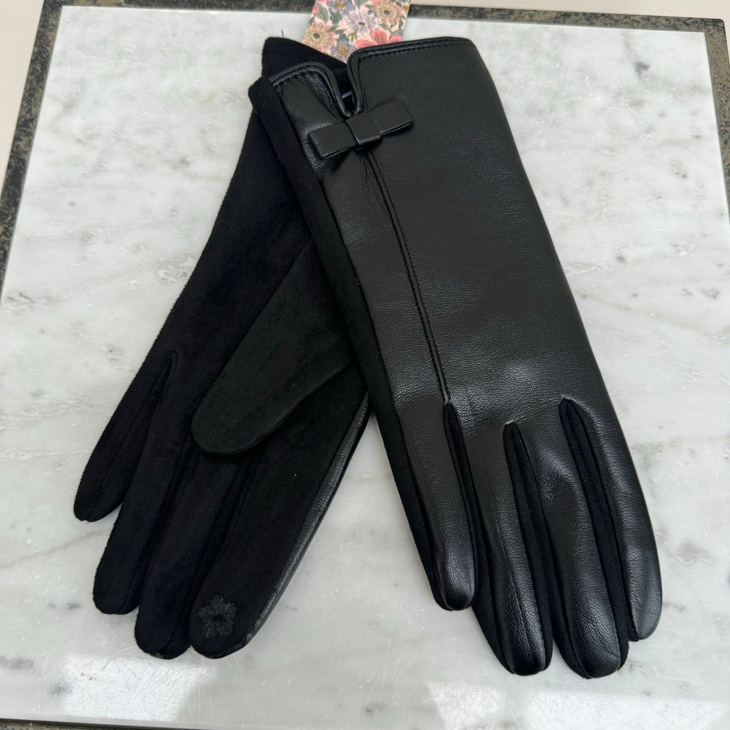 Leather Upper Gloves with Touchscreen Compatibility