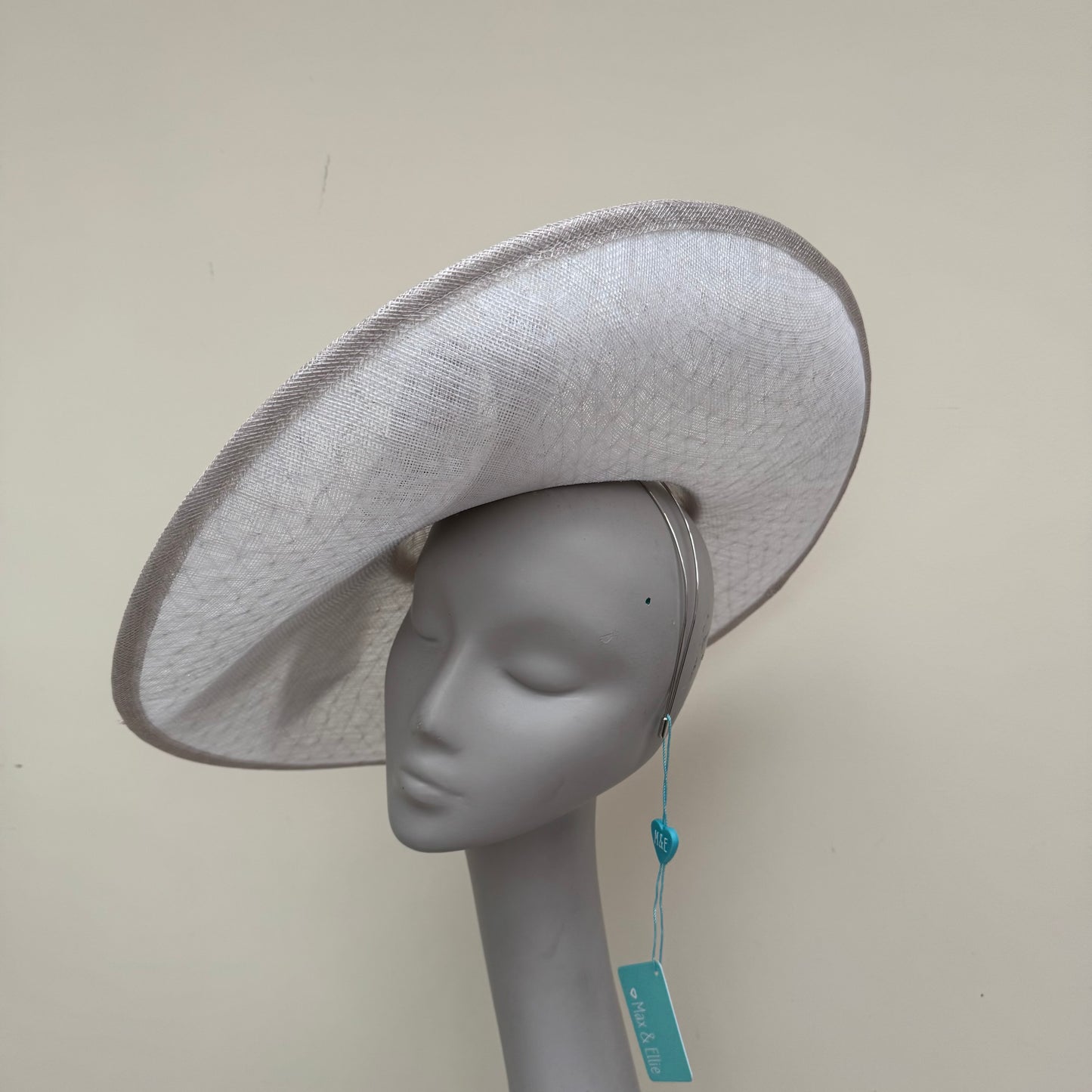 Max and Ellie HD2 White and Lurex Quartz Bow Hatinator
