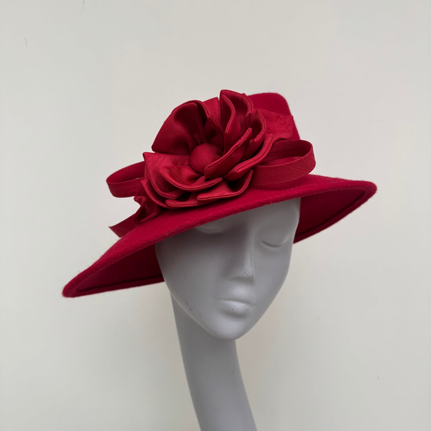 Max and Ellie Winter Red Hat PH2 Rouge Rouge