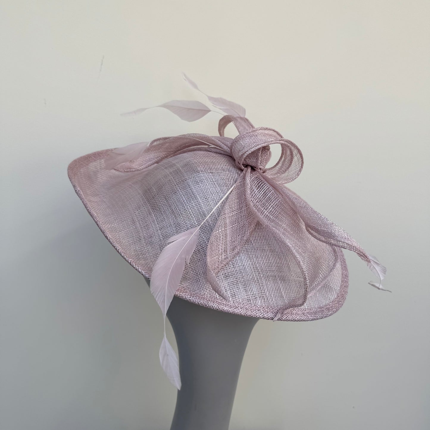 Max and Ellie TD1 Cameo Pink Disc Hatinator