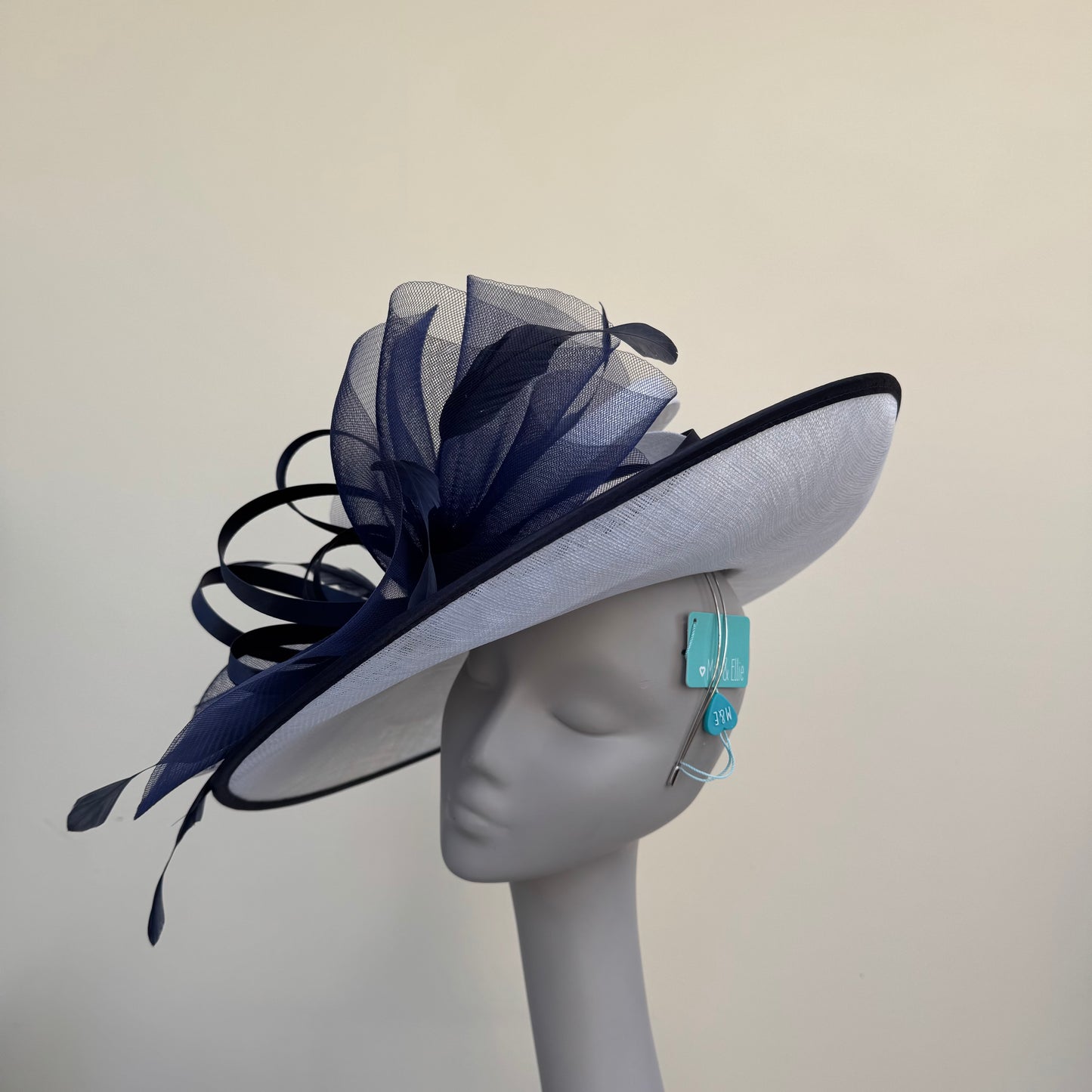 Max and Ellie OD3 White & Navy Crin and Satin Hatinator