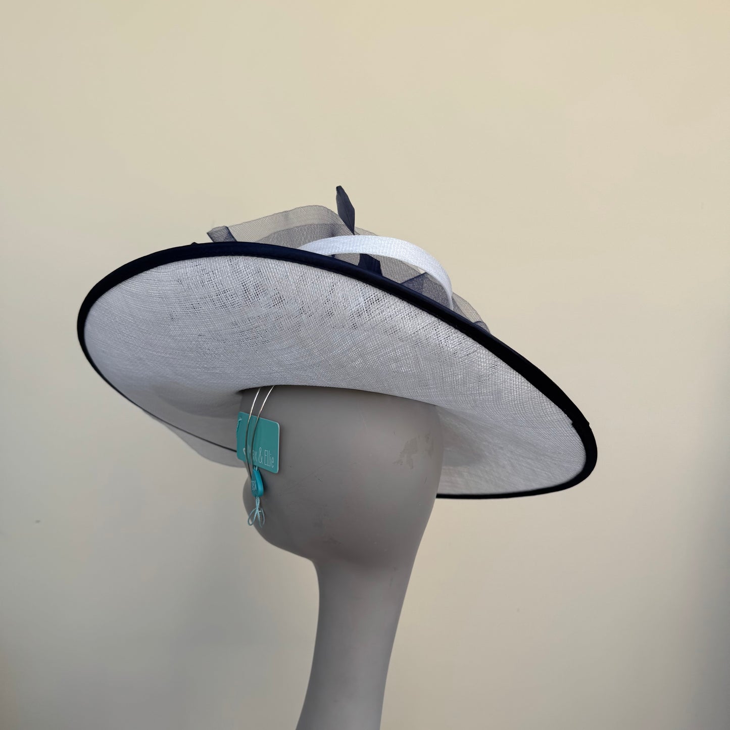 Max and Ellie OD3 White & Navy Crin and Satin Hatinator