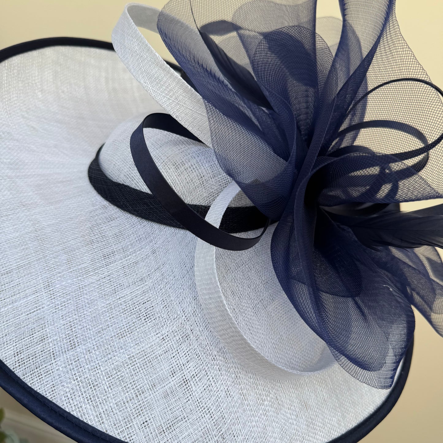Max and Ellie OD3 White & Navy Crin and Satin Hatinator