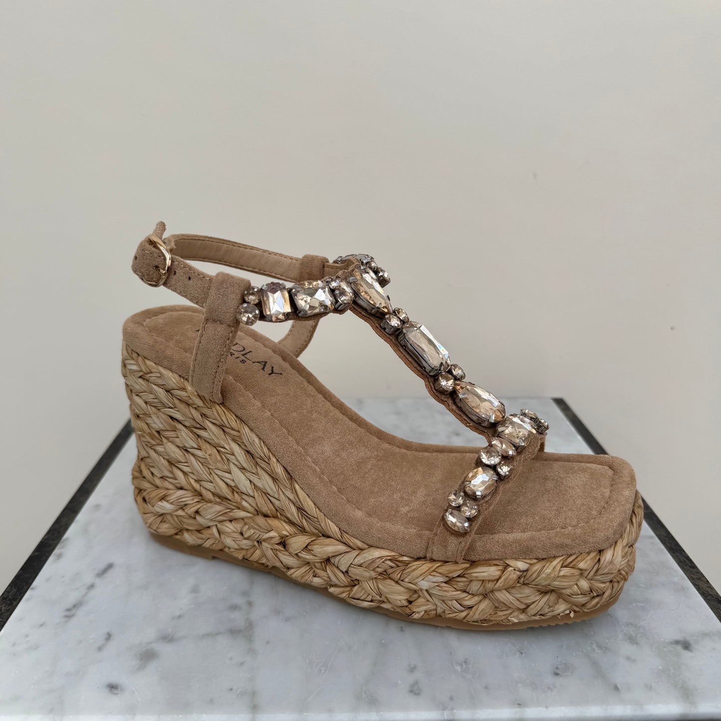 Findlay 028-J26 Bronze Gem Wedge Sandal
