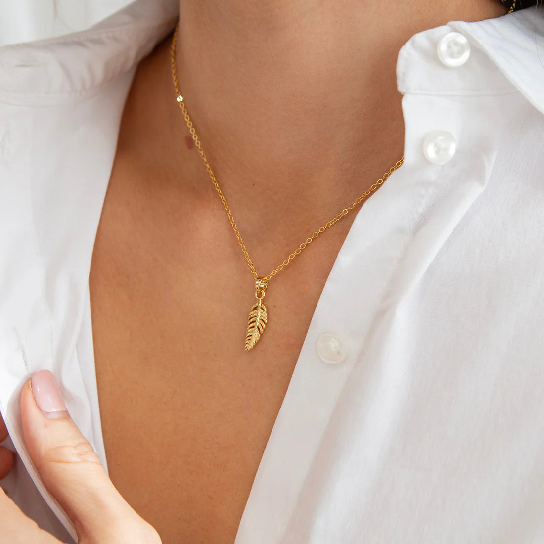 Life Charms Feather Necklace N15G