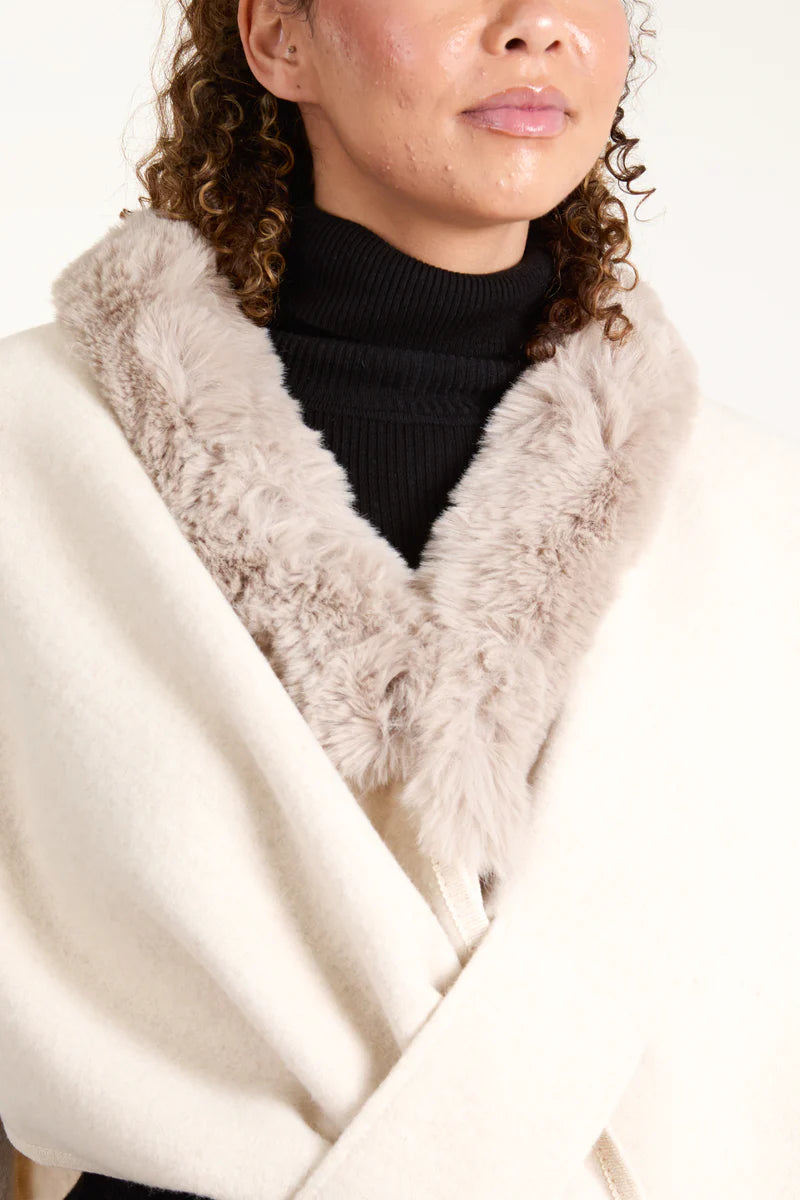 Plain Fur Collar Trim Cape