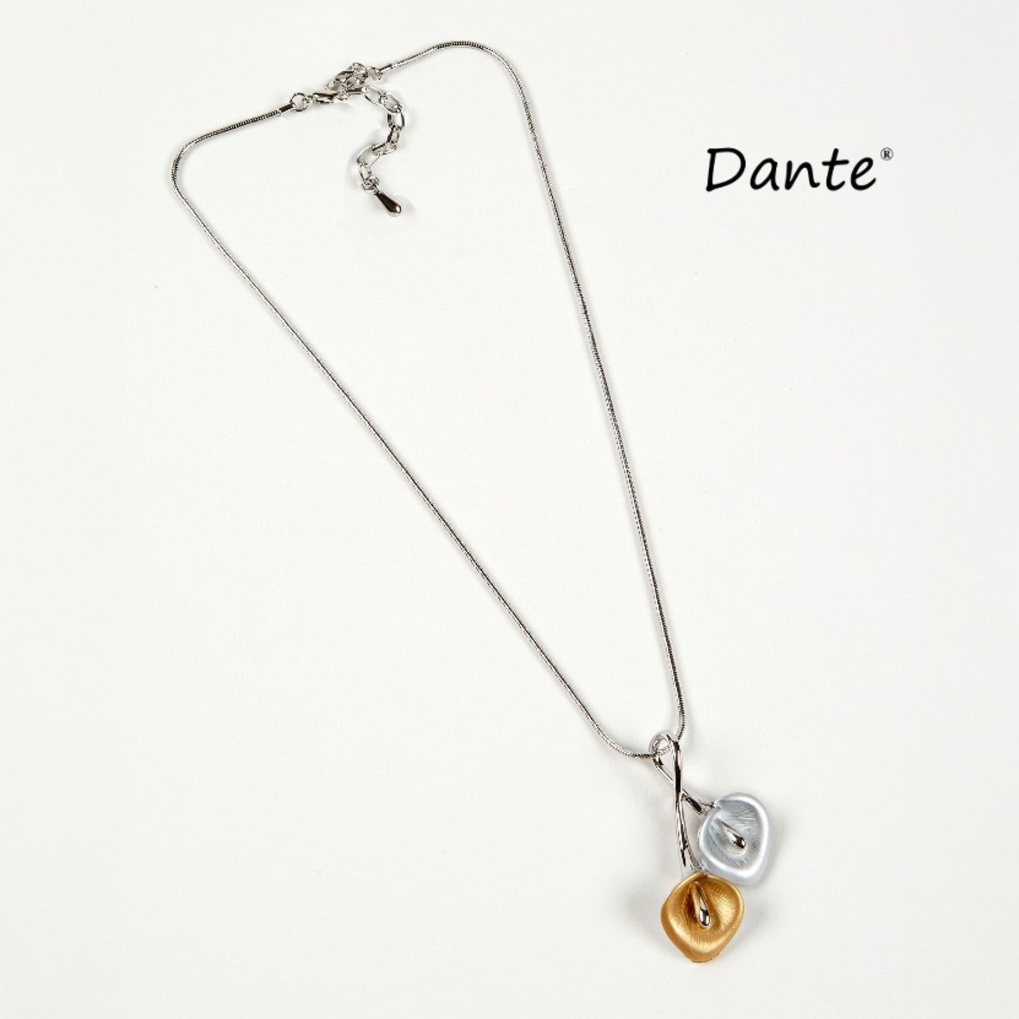 Dante Two Flower Short Necklace NL48235