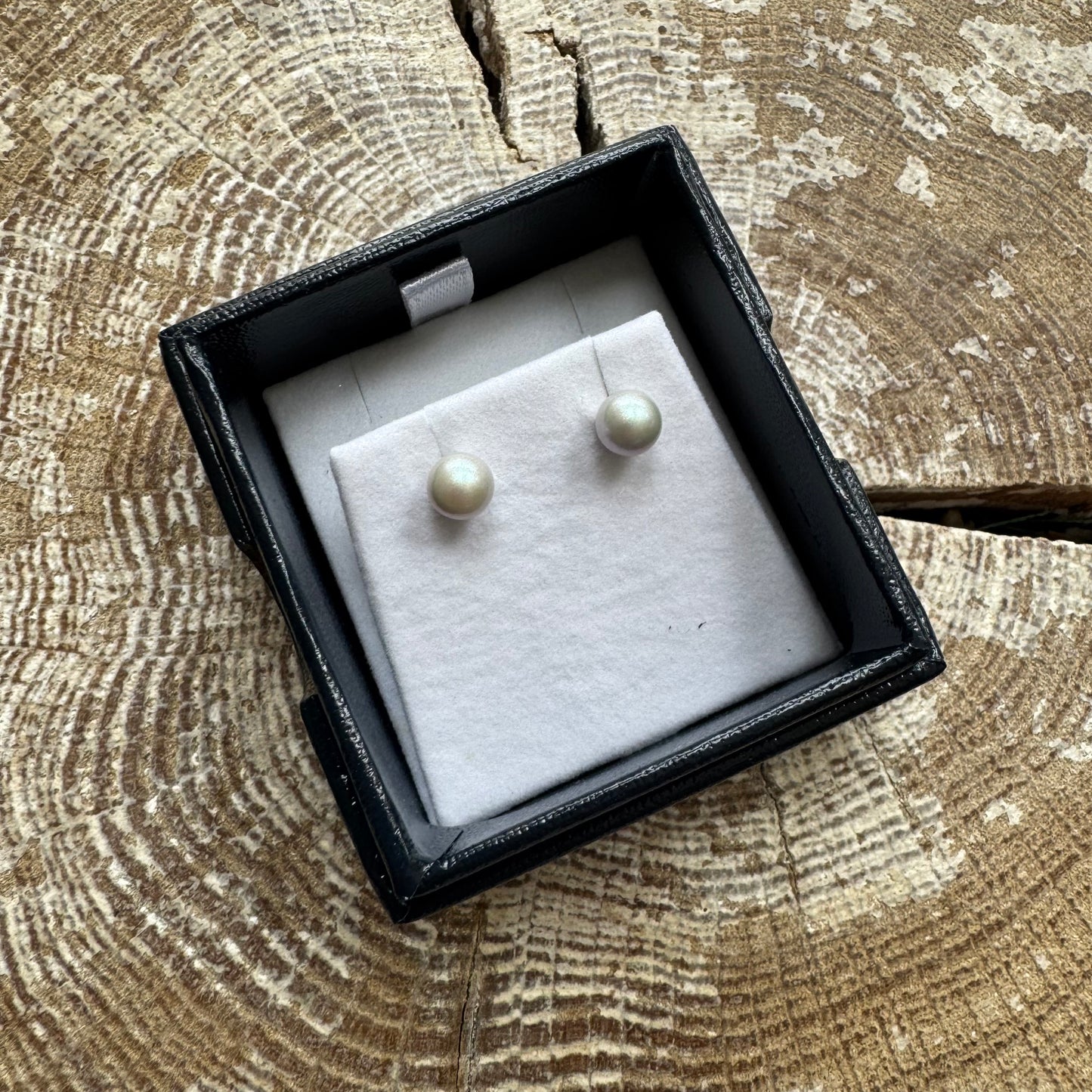 Byzantium 6mm Pearl Studs