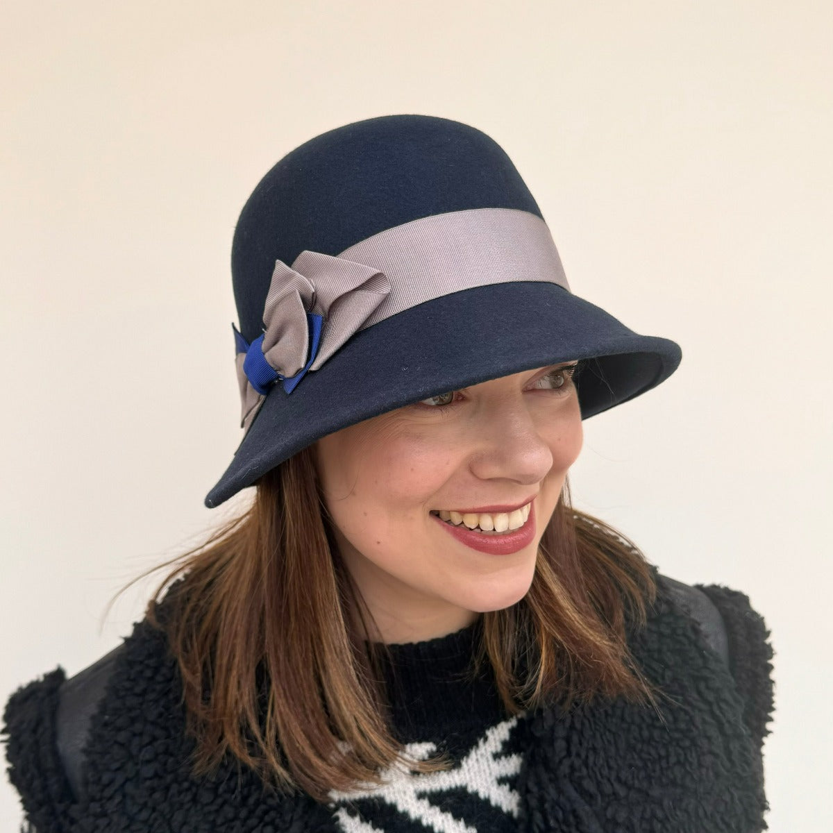 Major Wool Vintage Style Cloche Hat
