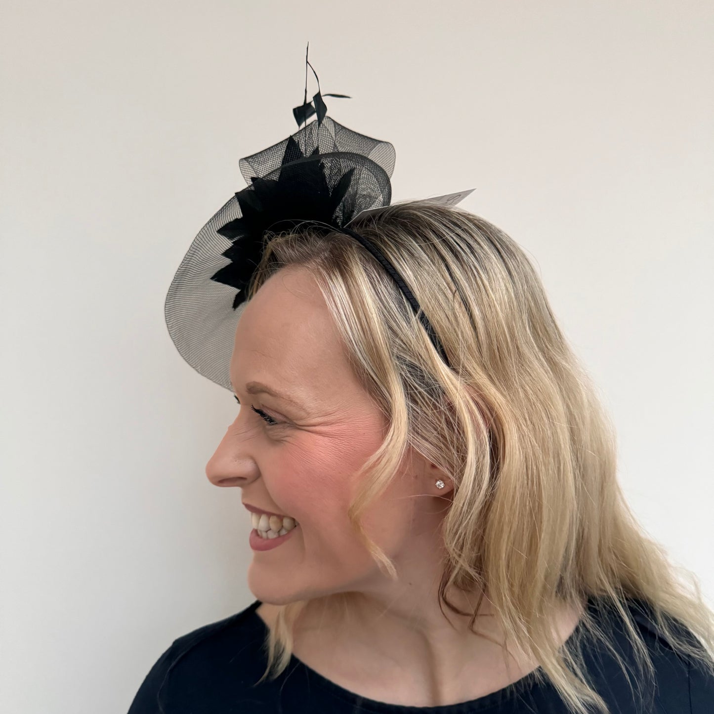 JBees 11788 Net Fascinator in black