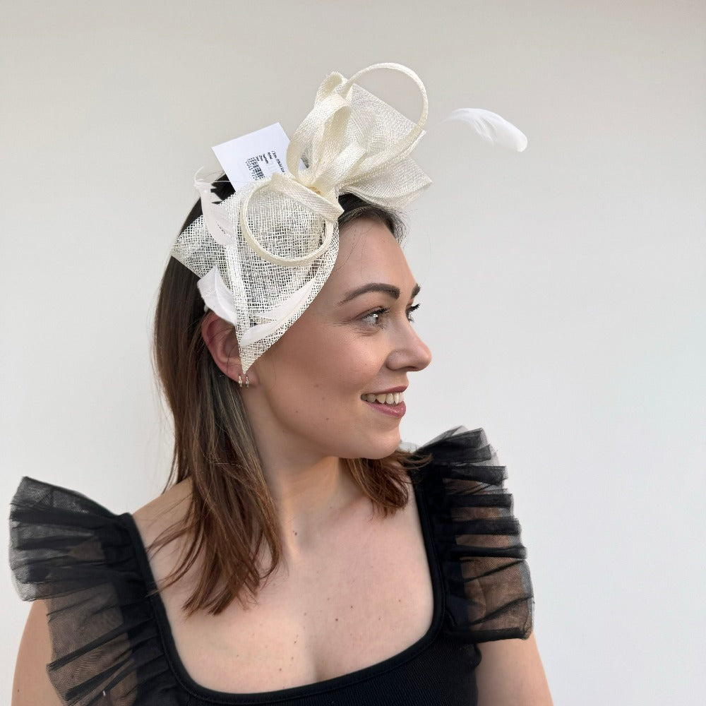 J Bees JB24/54 Bow Fascinator In Nudes & Ivory