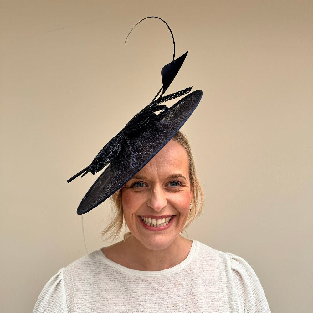 J Bees JB24/40 Disc Hatinator in Navy