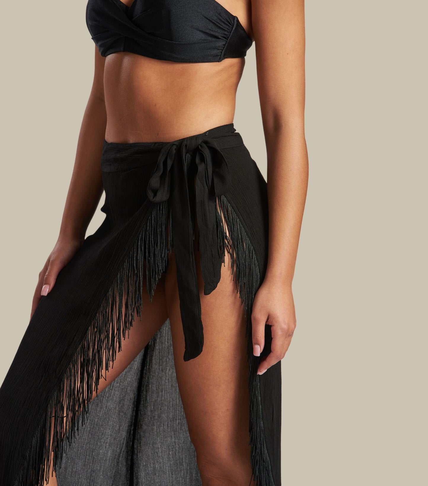 South Beach Crinkle Tassel Sarong