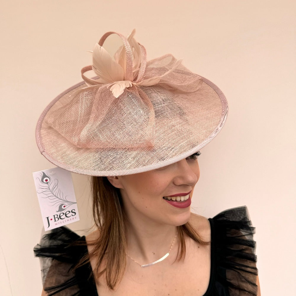 J Bees JB24/28 Feather Centre Hatinator In Pinks