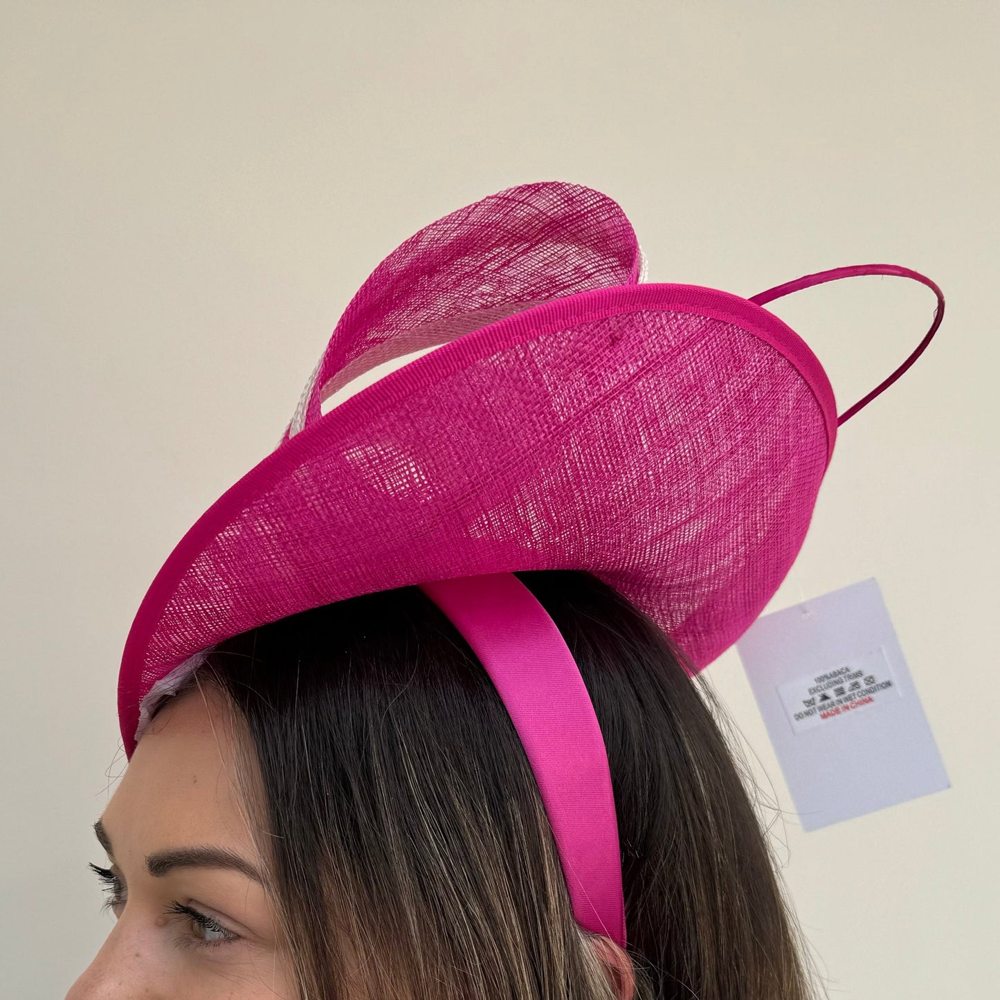 Boardmans Glenda Disc Hatinator in Fuchsia & Ivory