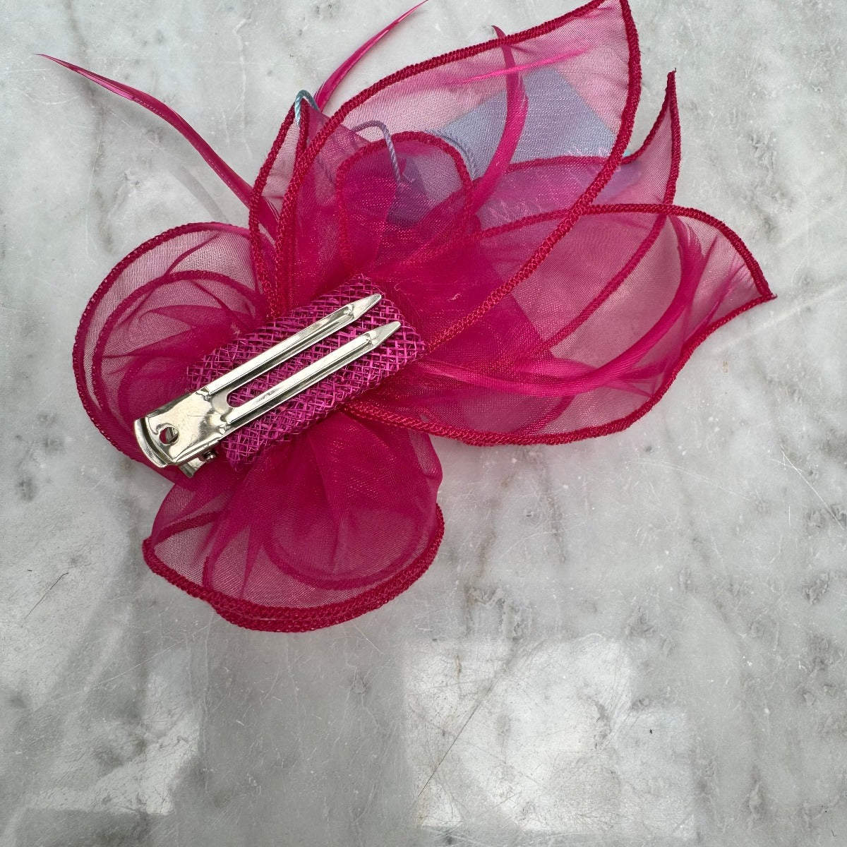 Max and Ellie OF4 Fushia Pink Small Clip Fascinator
