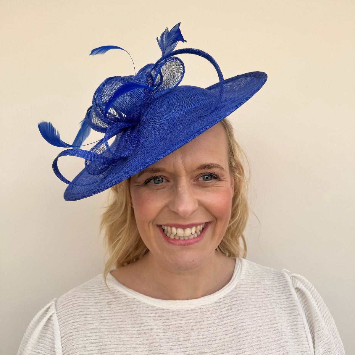 Max and Ellie AD1 Sapphire Blue Hatinator