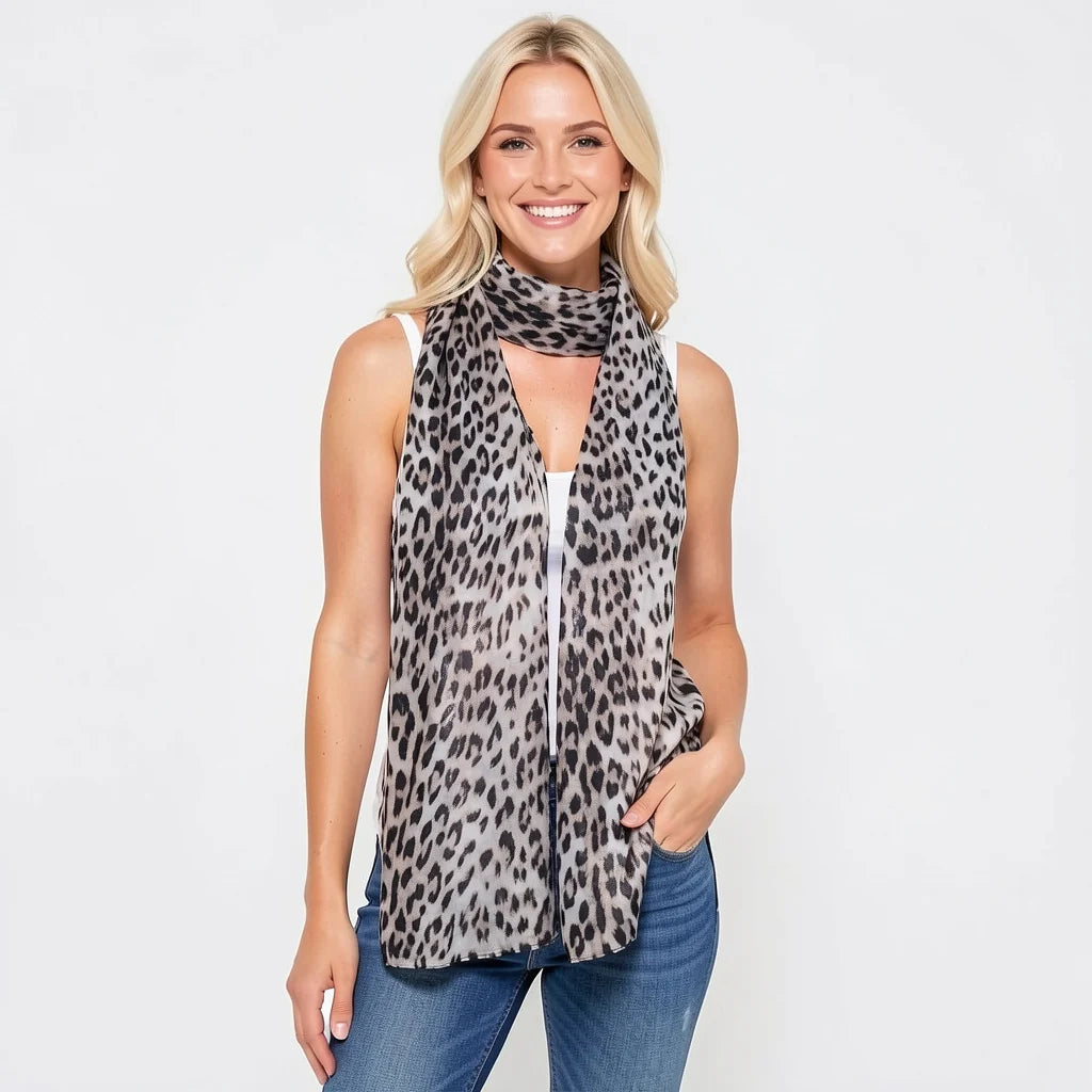 Park Lane SC1833 Leopard Print Scarf