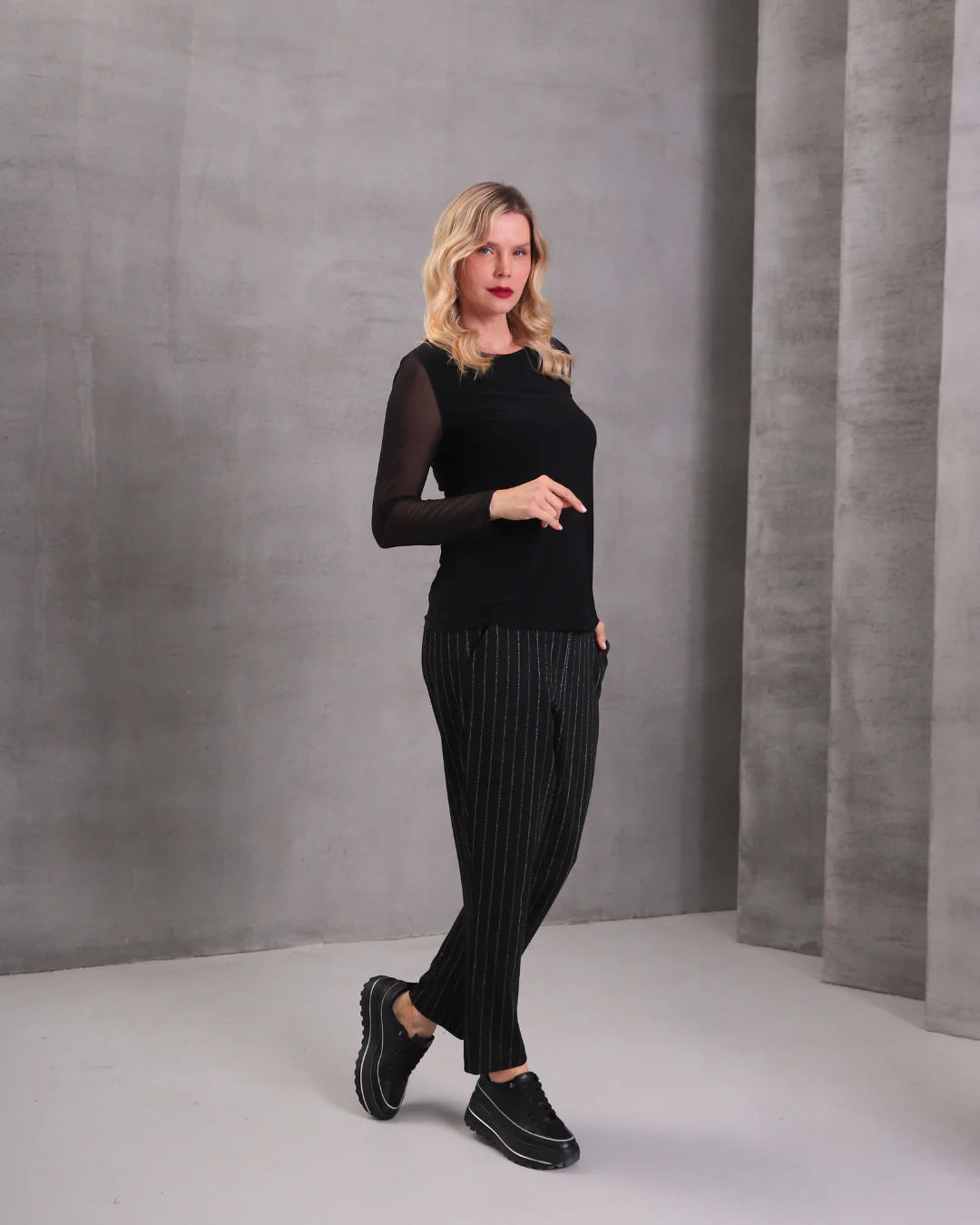 I.NCO Mesh Long Sleeve Top