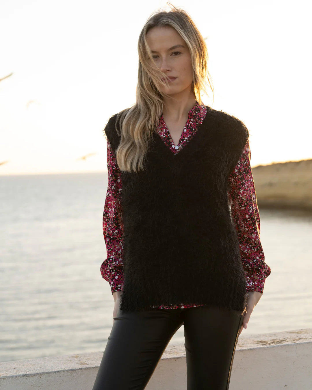 Marble 7140 Fluffy Vest Top