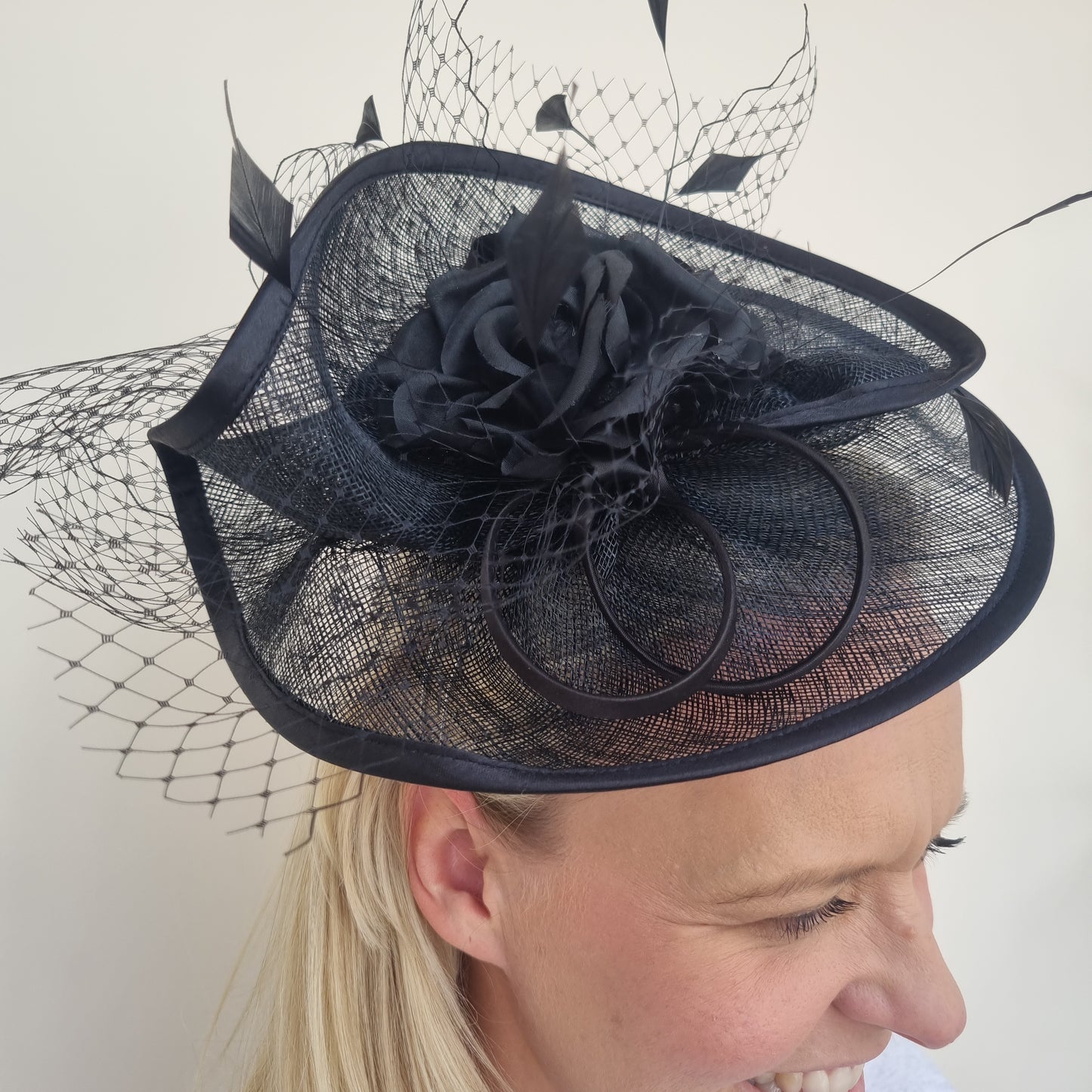 Max and Ellie ED3 Fascinator