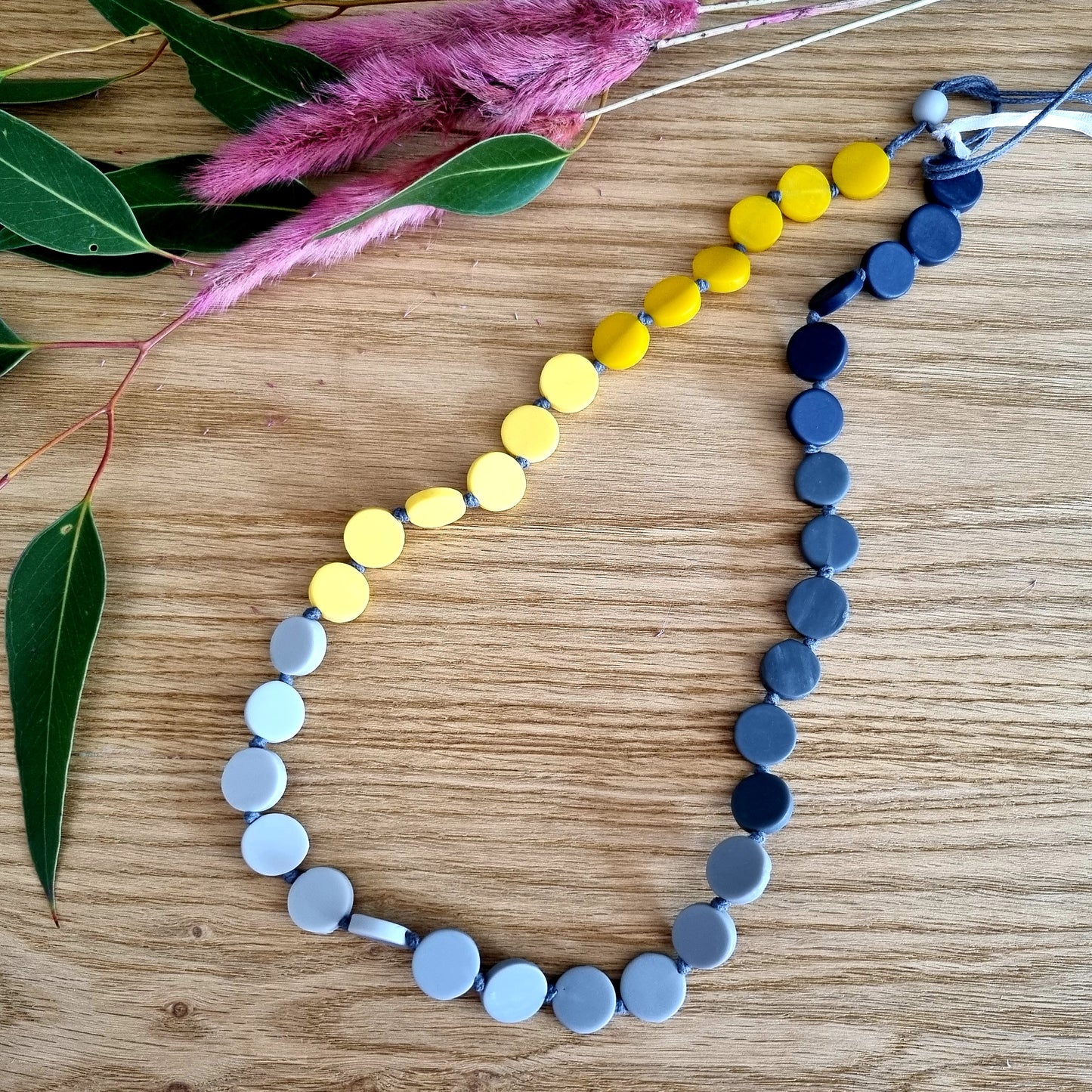 Long resin disc necklace