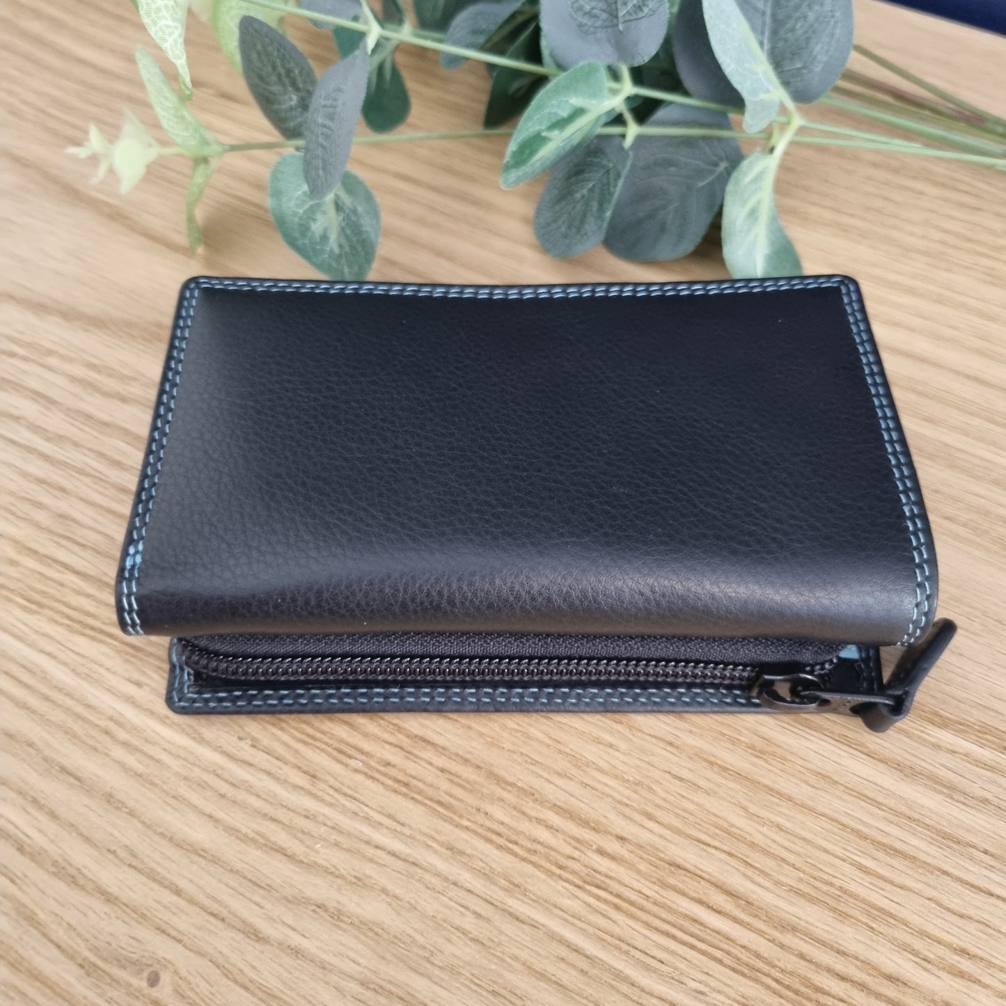Graffiti 7-116 Leather Purse