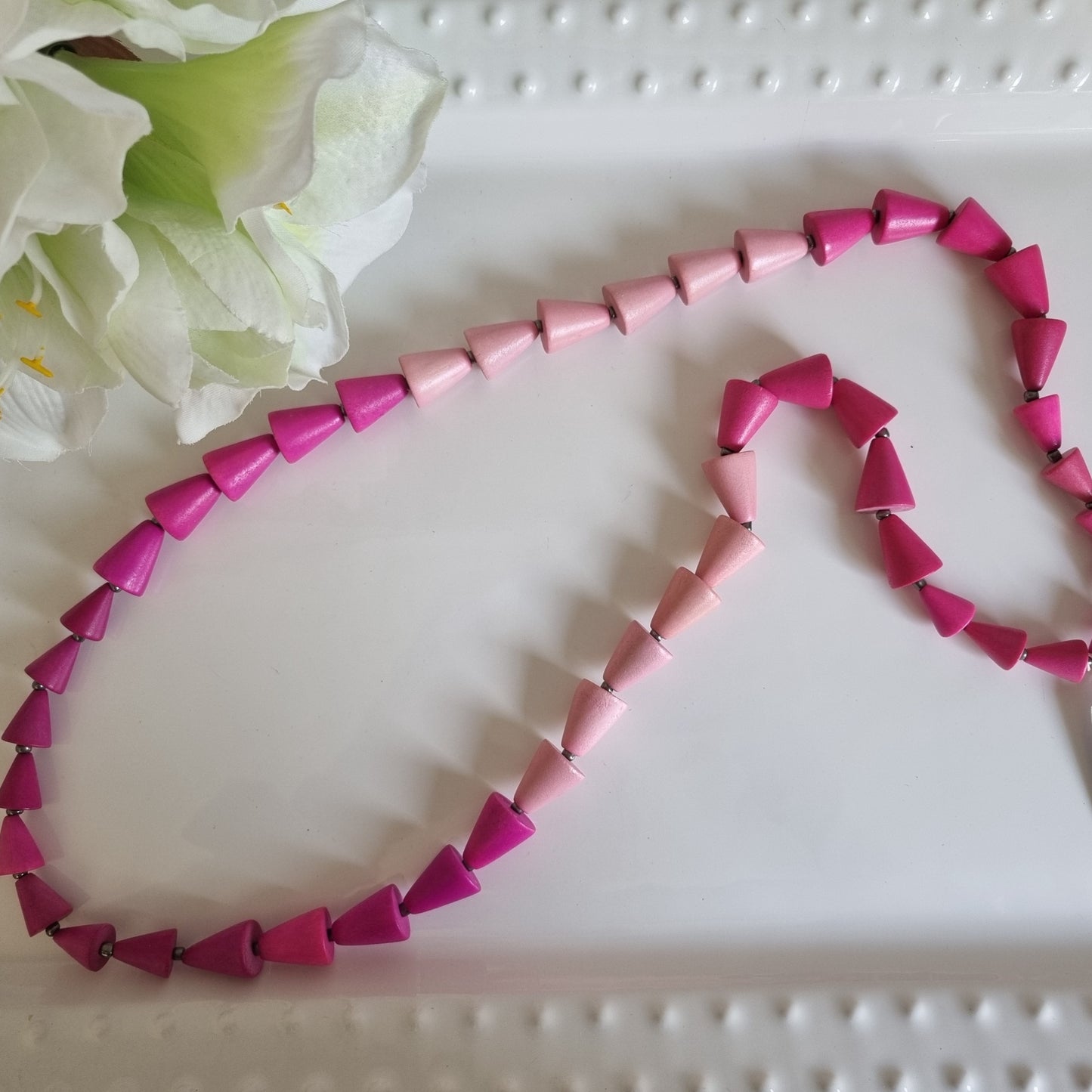 Dante cone necklace pink