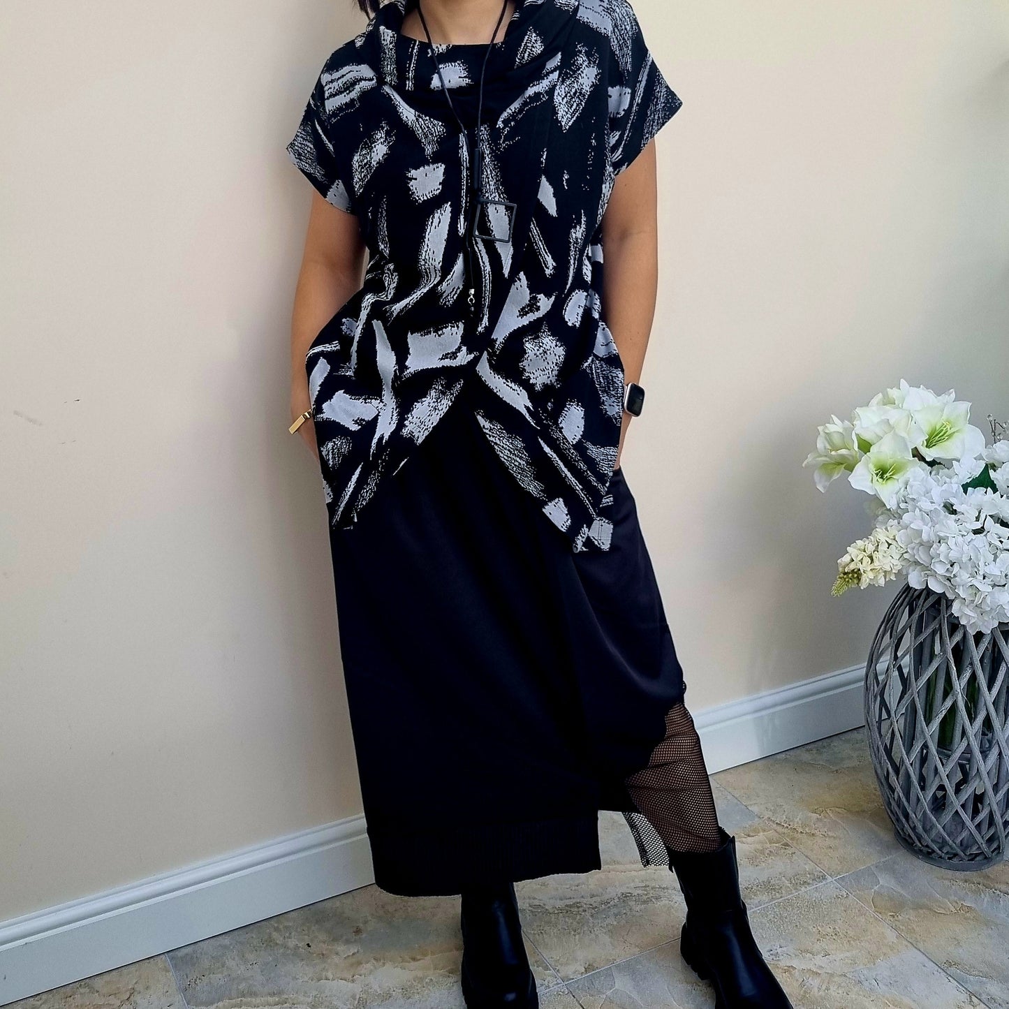 I.NCO Stretch net bottom skirt