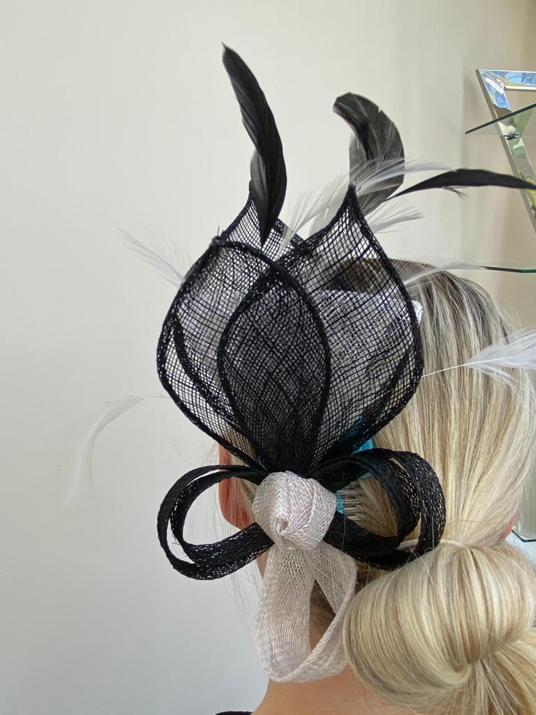 Max and Ellie AF3 Comb Fascinator