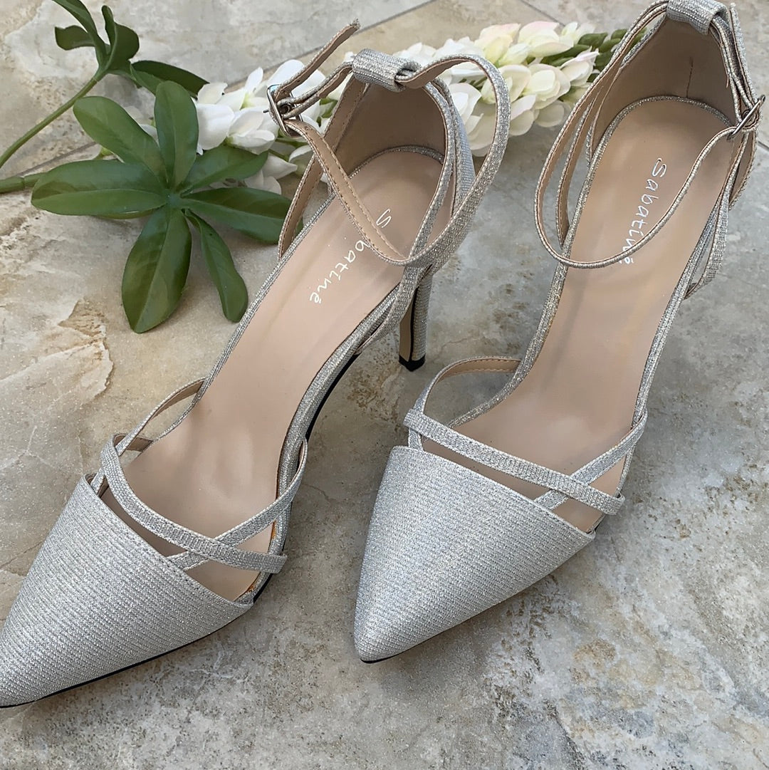 Silver closed toe dress shoes online