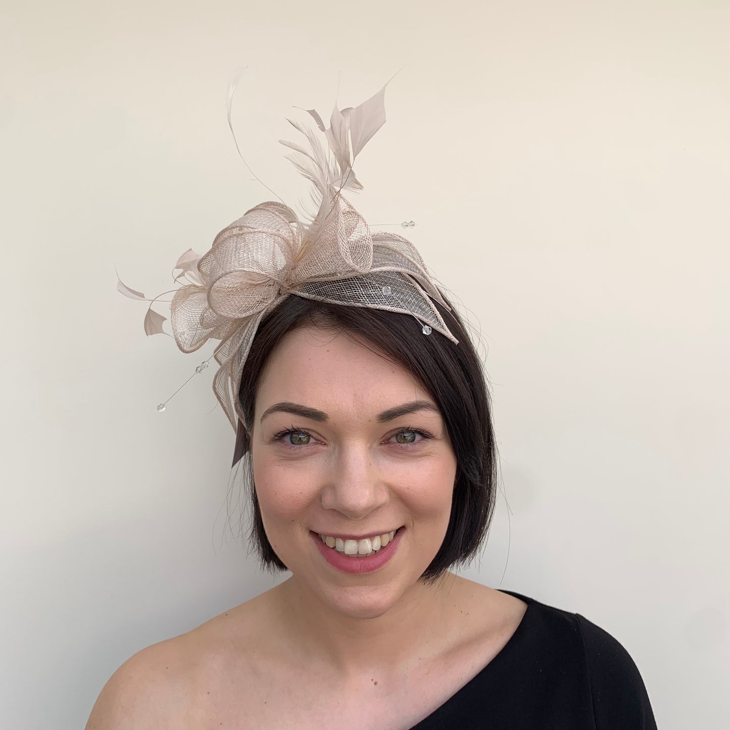J Bees JB23/318 Fascinator in Neutrals