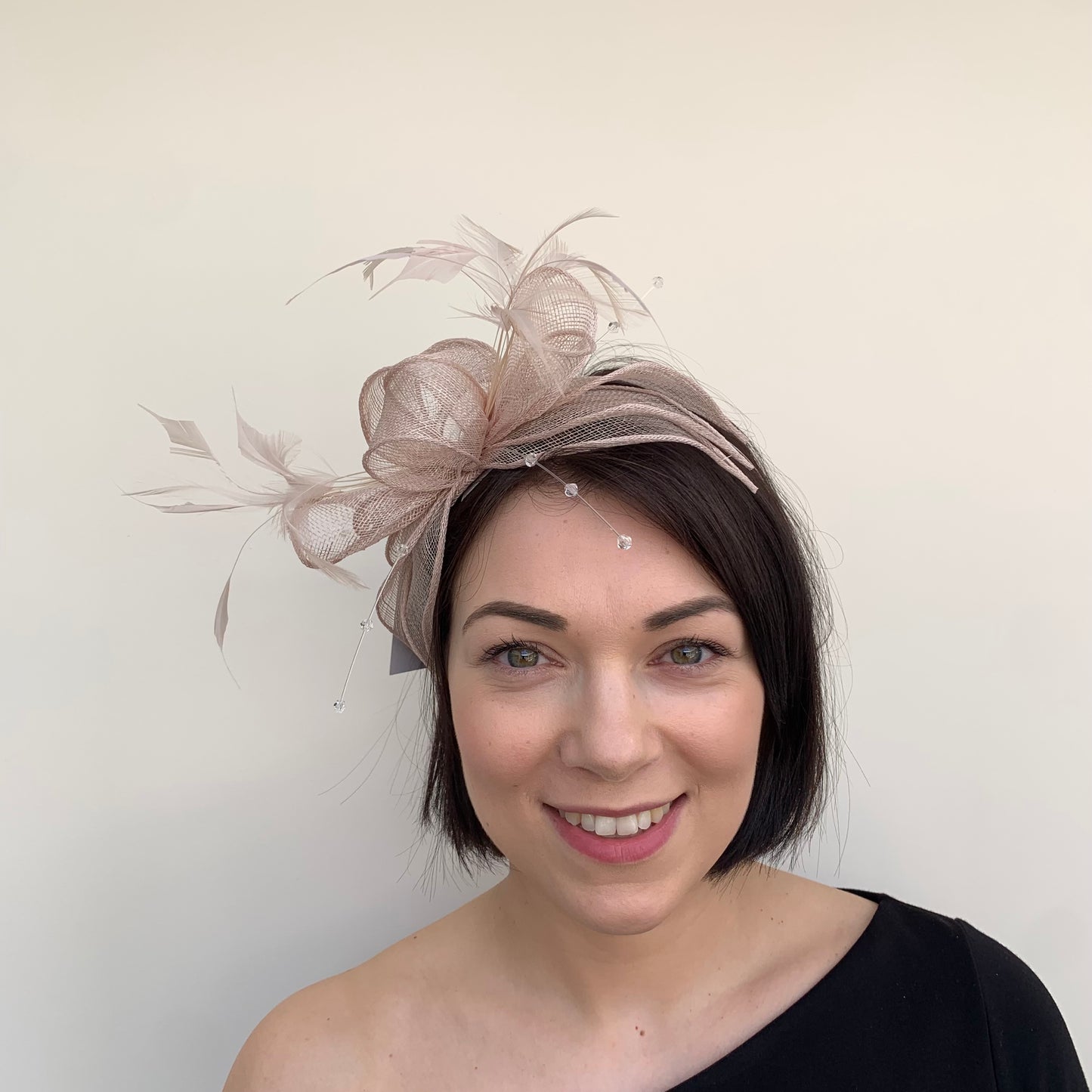 J Bees JB23/318 Fascinator in Neutrals