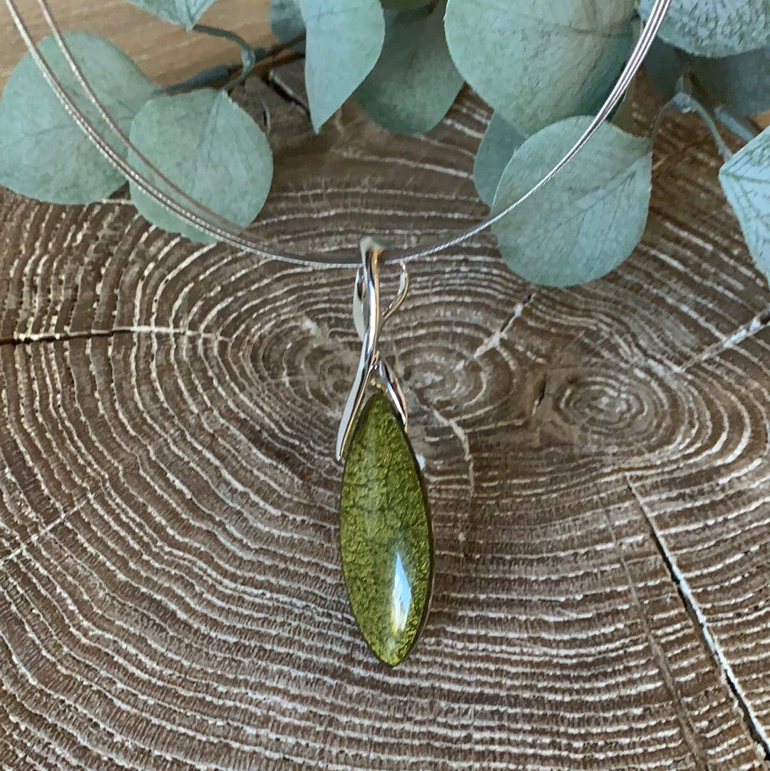 Dante Silver Wire Green Pendant Necklace NL48245
