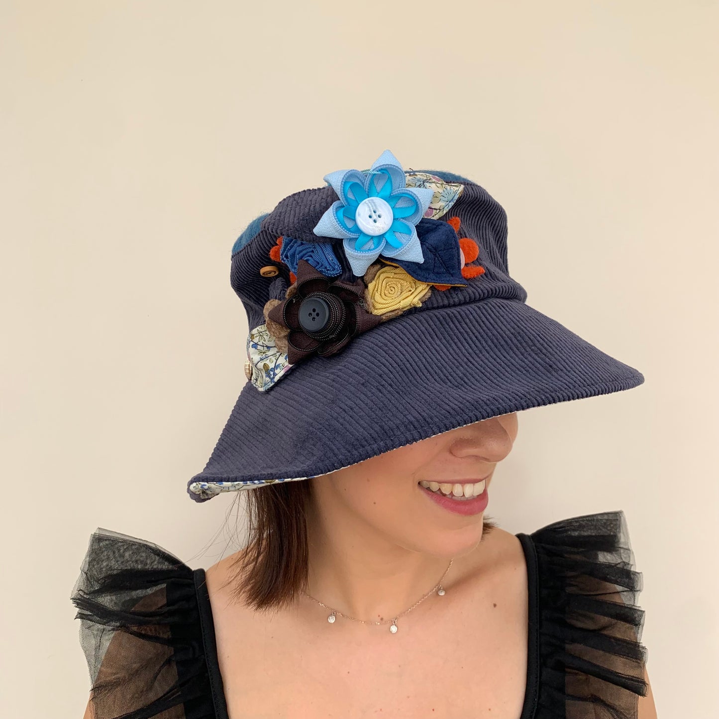 Max and Ellie EC2 Cloche Hat