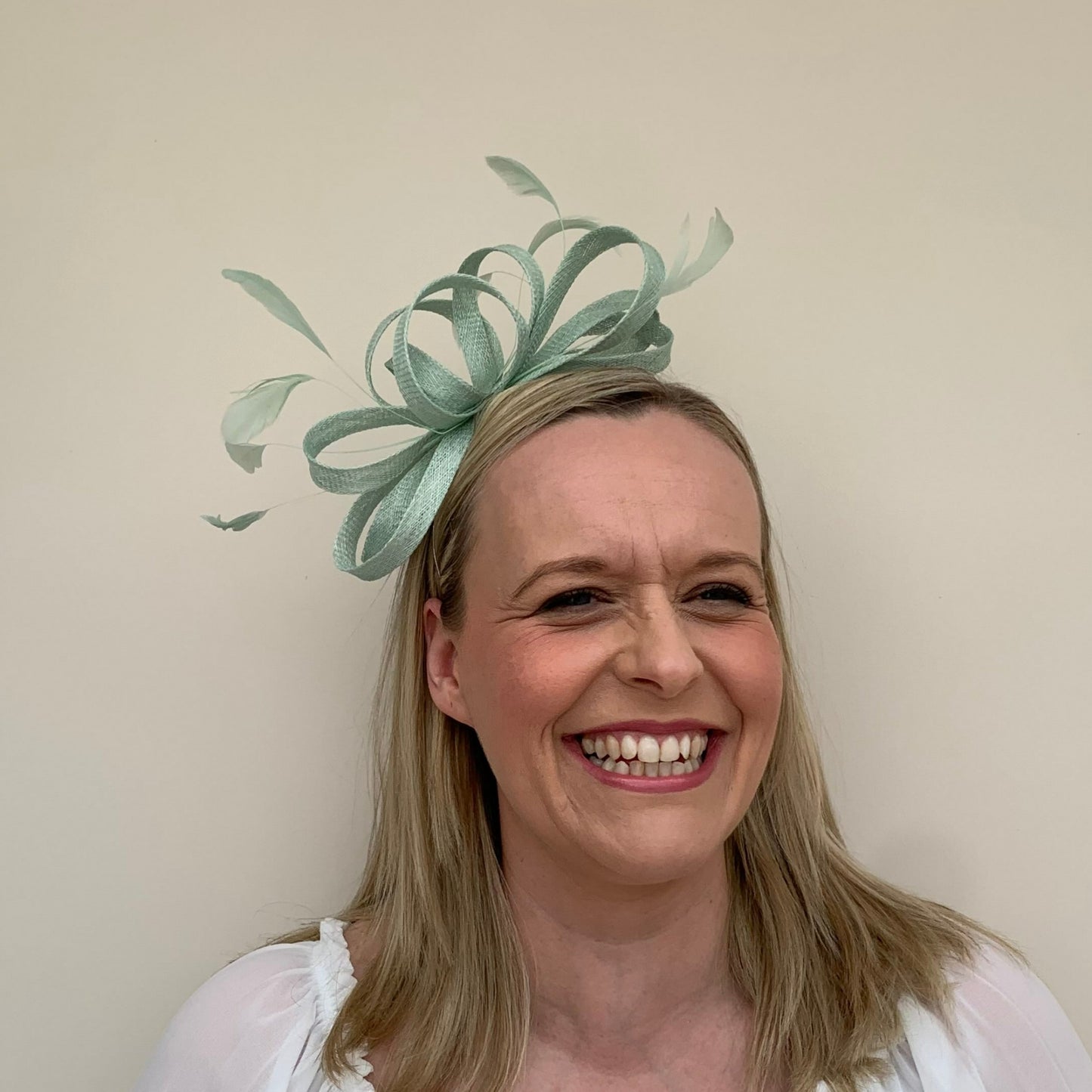 J Bees JB22/238 Fascinator On Headband In Green