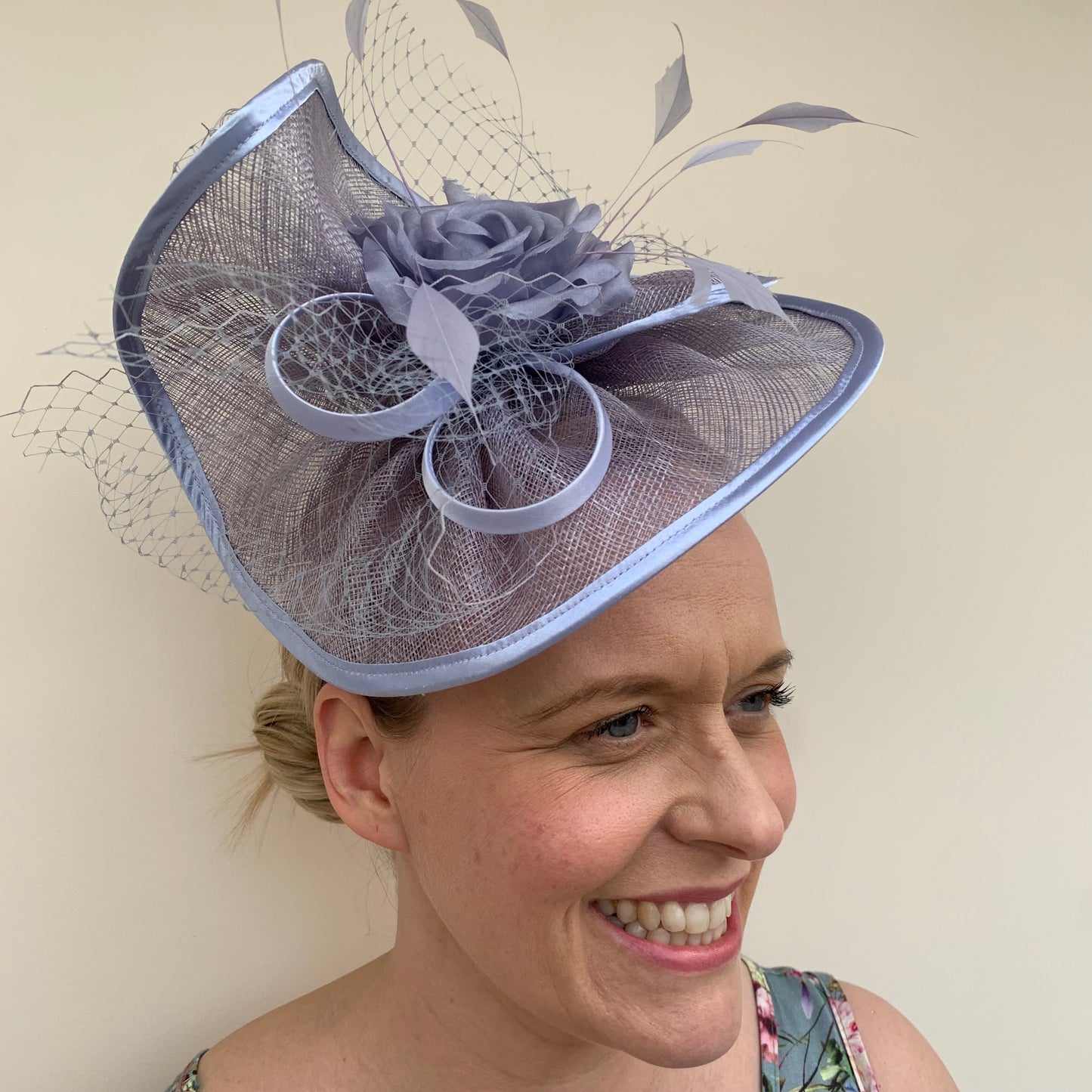 Max and Ellie ED3 Fascinator