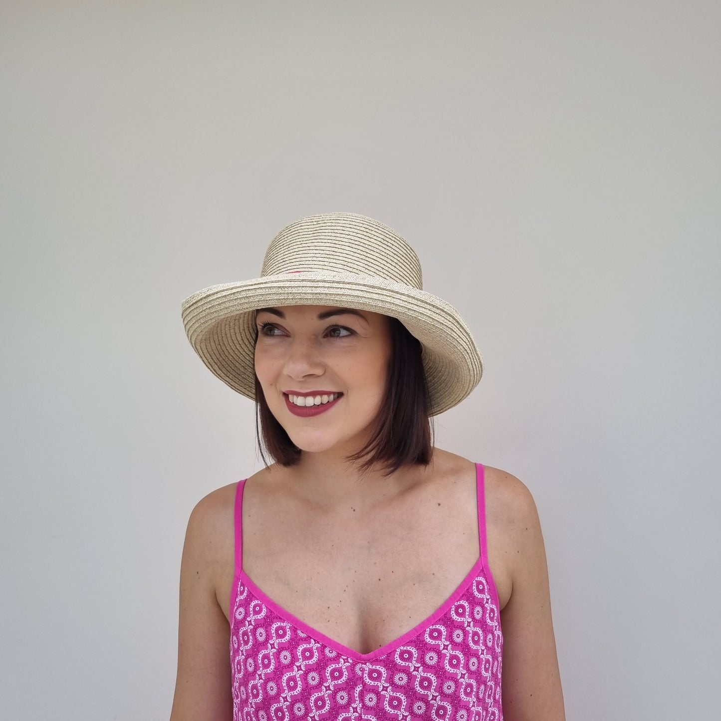 Mottled Straw Hat with Slim Band