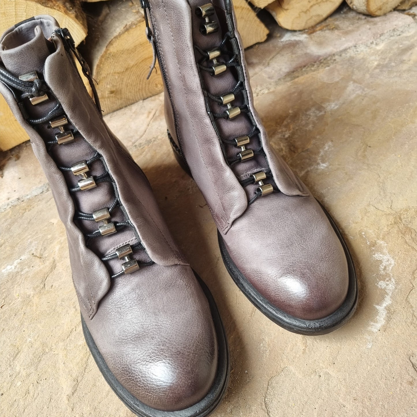 Muse Distressed Grey Leather Boot